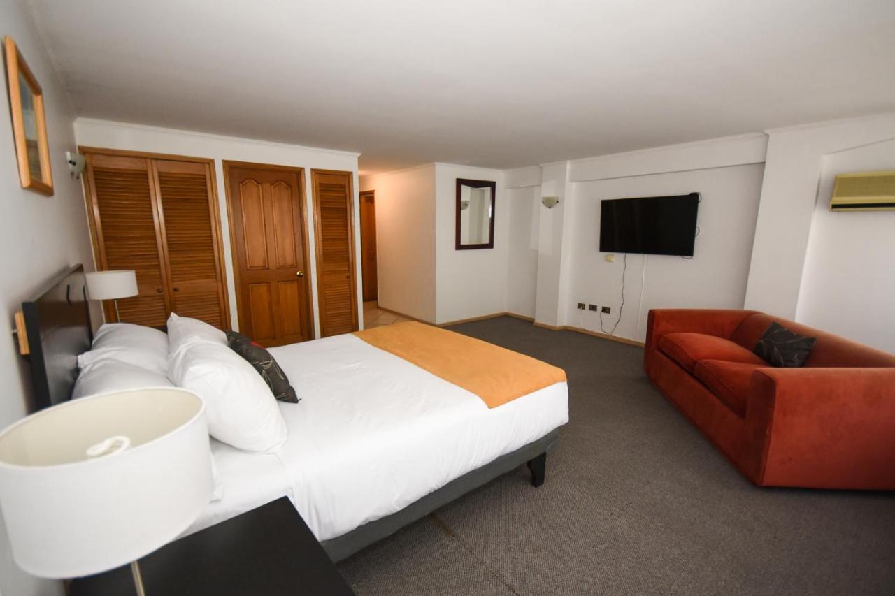 Hotel Nogales By Tempo Rent サンティアゴ エクステリア 写真